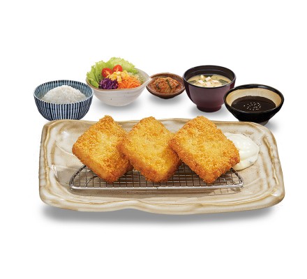 ปลากระพงชุบแป้งทอด